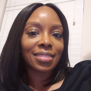 Meet your Posher, Sharie